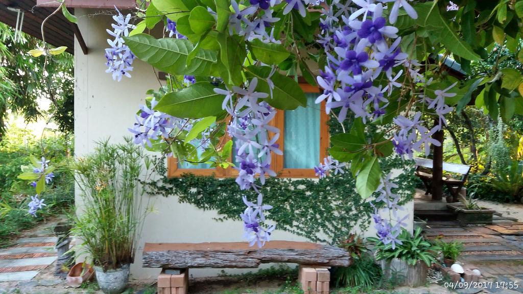 Rai Lung Tui Homestay Prachuap Khiri Khan Buitenkant foto