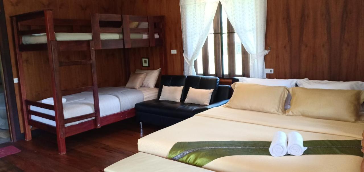Rai Lung Tui Homestay Prachuap Khiri Khan Buitenkant foto